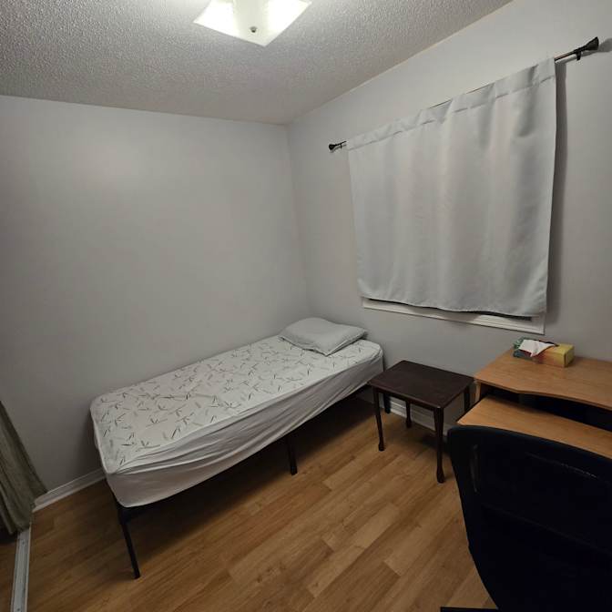 Mo Green's room