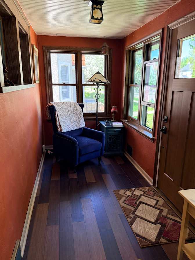 Paul J. Hammond's room