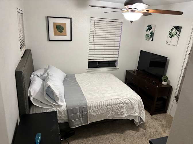 Alfonso's room