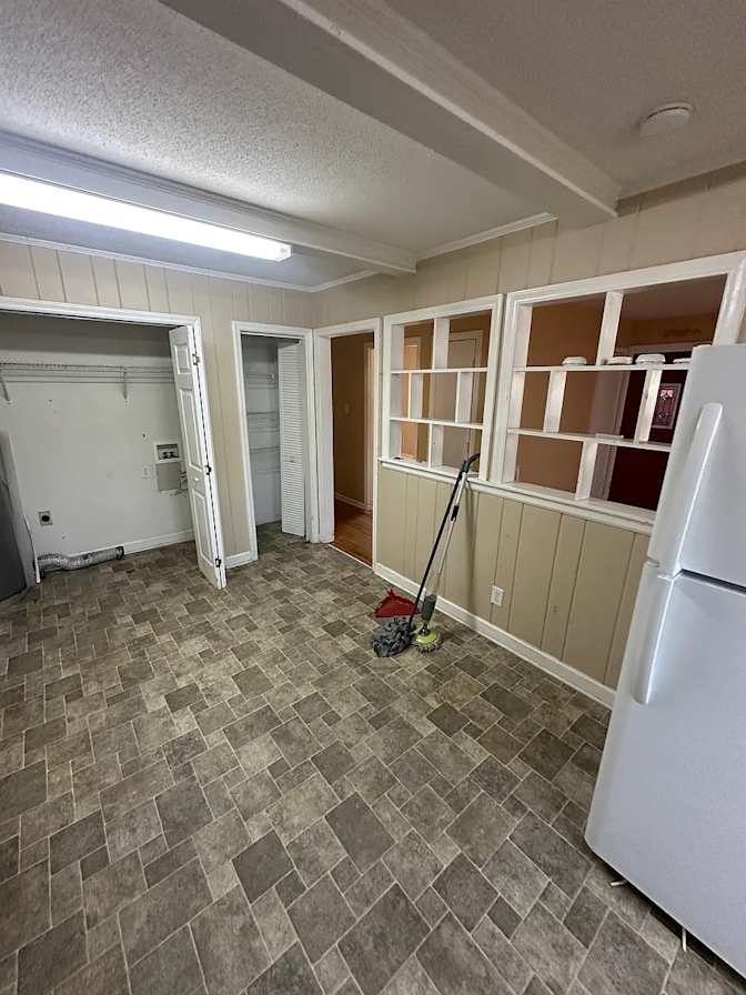 Alcove Rooms's room