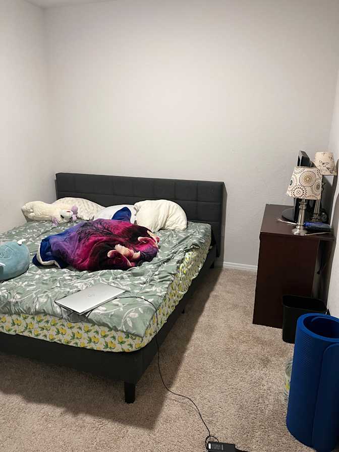 Minh's room