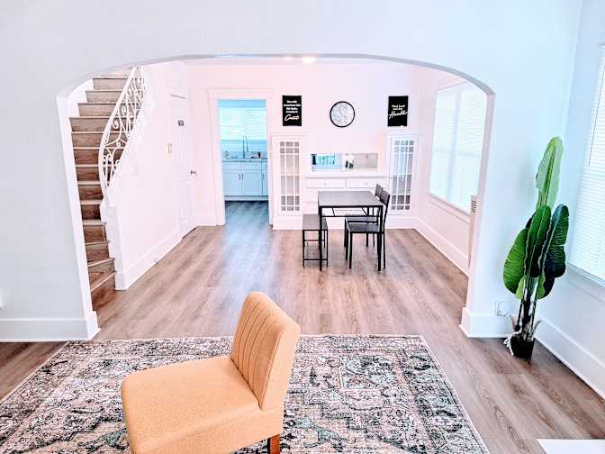 curtis's room