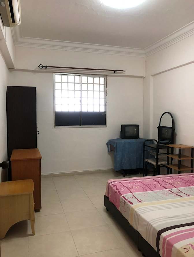 Riz's room