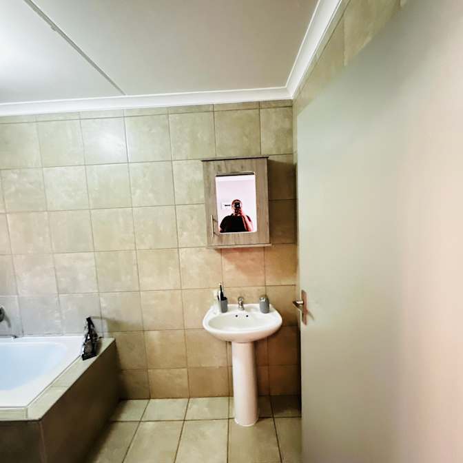 Zonke's room