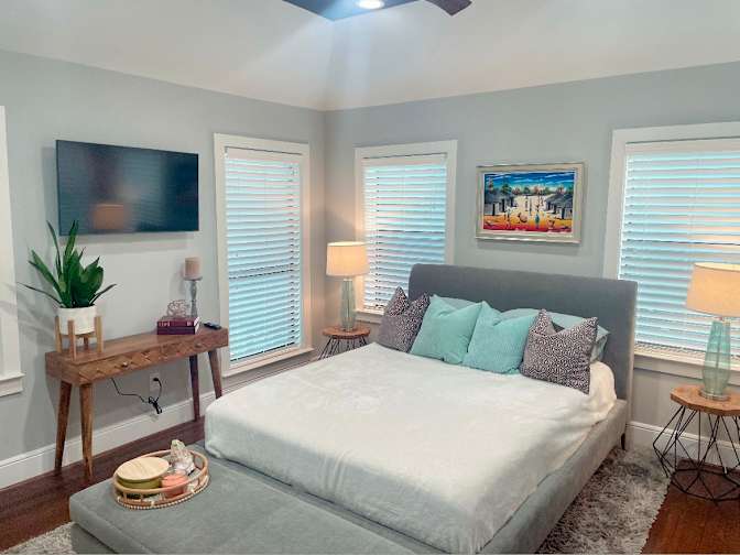 Kal's room