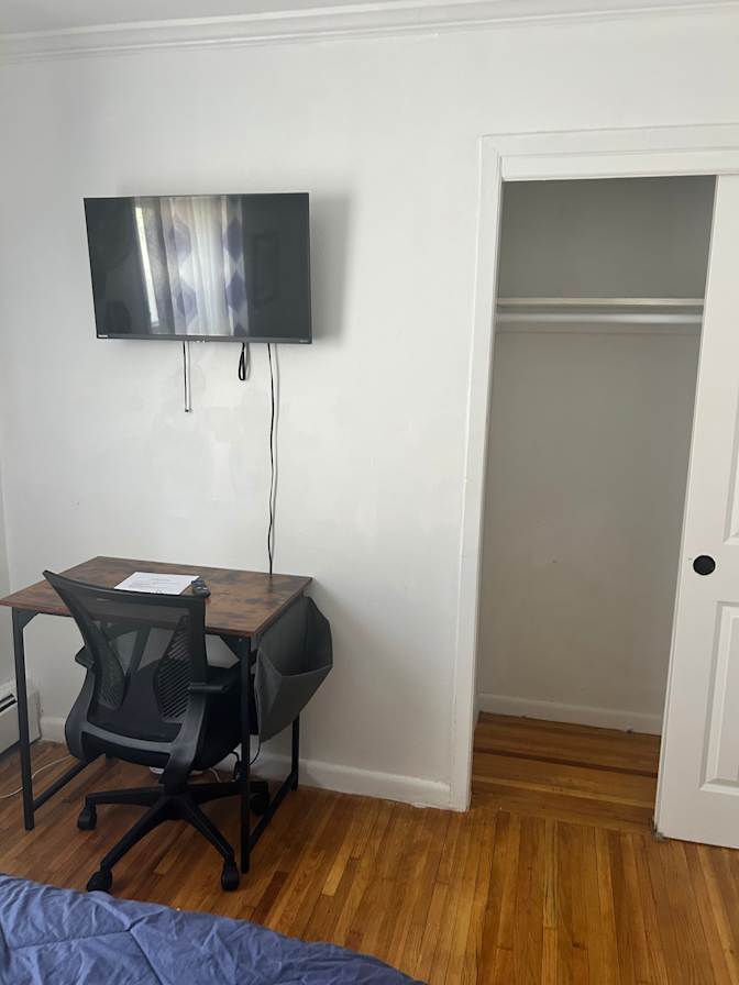 Jacklyn Stephens's room
