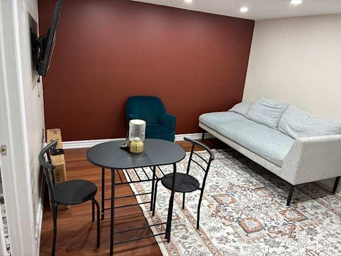 Lc's room