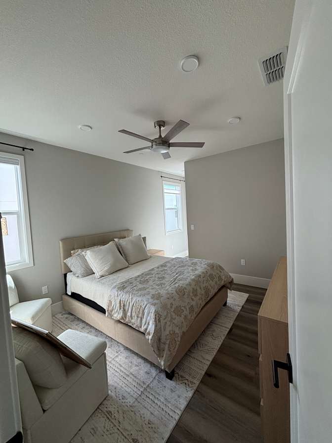 Andy Pon's room