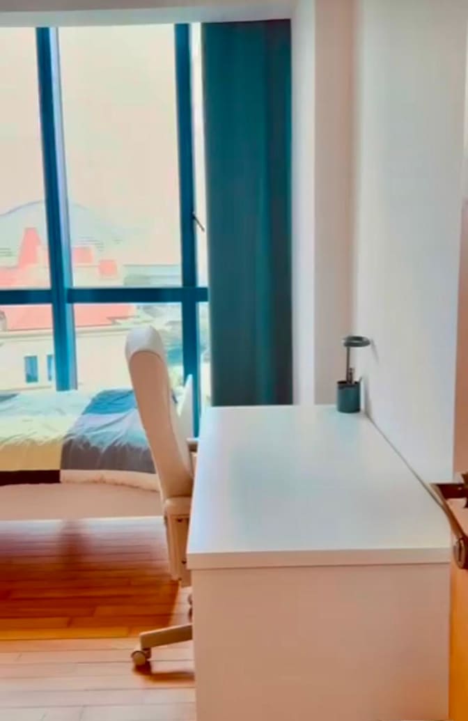 Gregory's room
