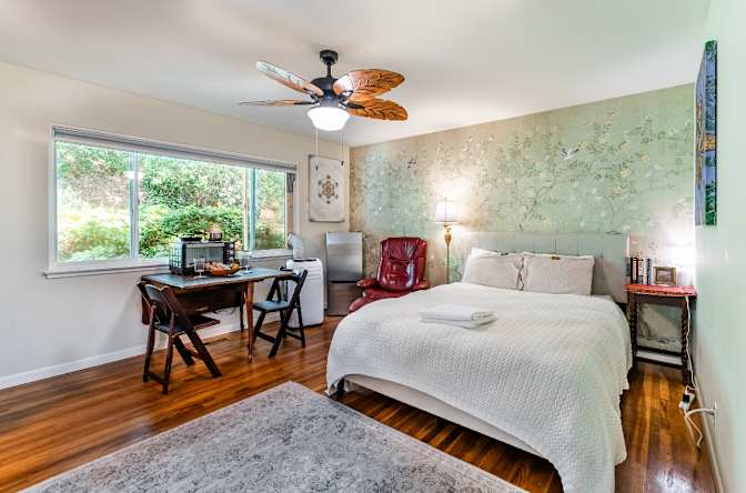 Sage Taylor Kingsley's room
