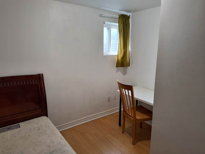 peter's room