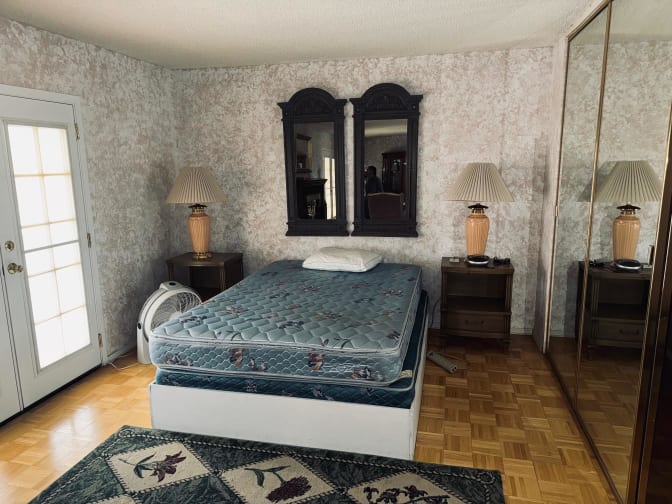 PadSplit's room