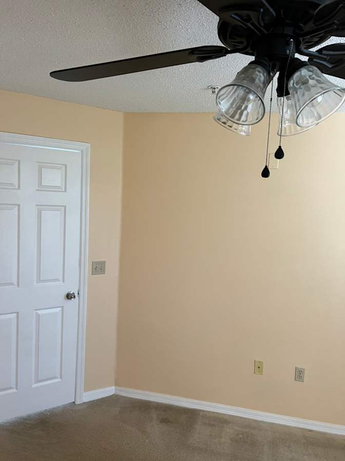 Holly's room