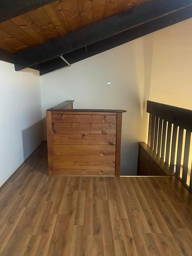 Canela's room