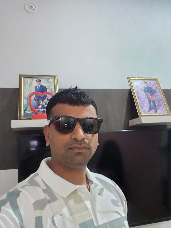 Satyaveer's room