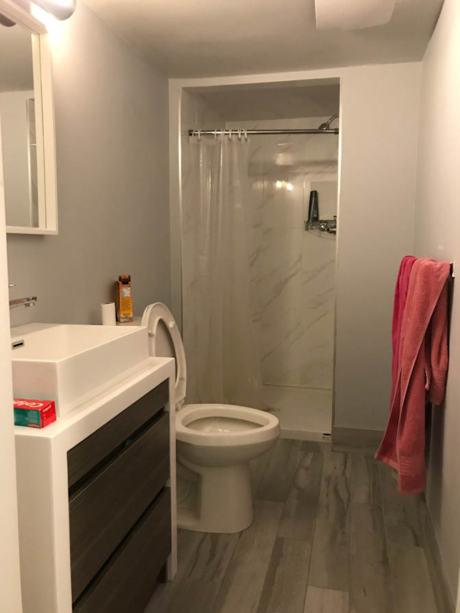 Julie Tuoi Ngo's room