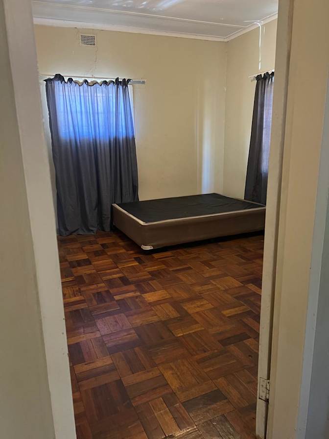 Pascha's room