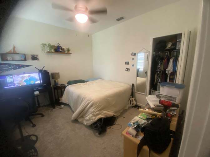 Stephanie's room