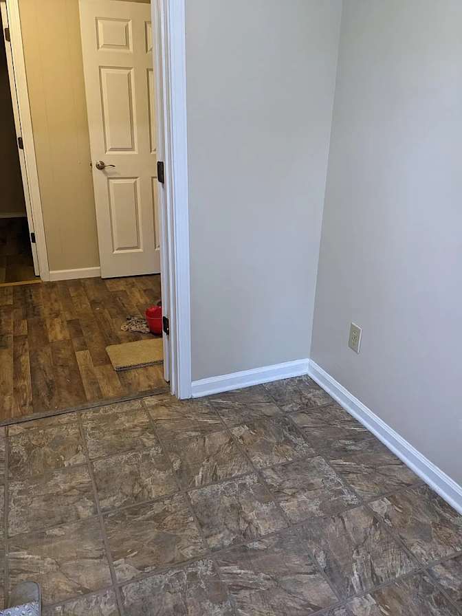Alcove Rooms's room