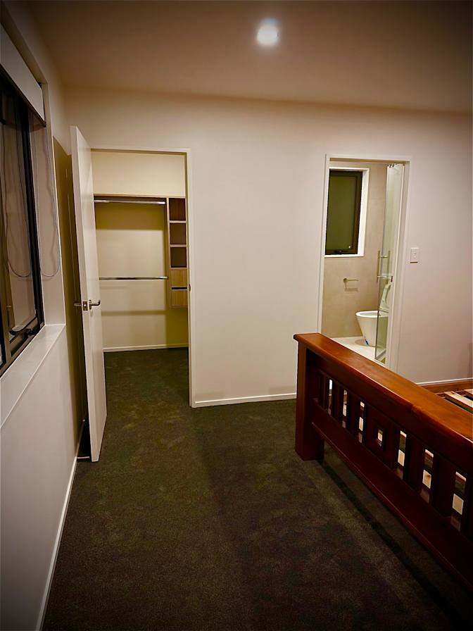 Daniella Bacunawa's room