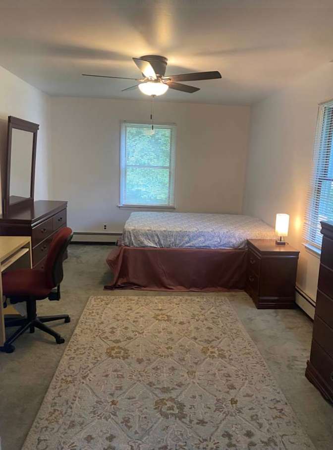 Jo's room