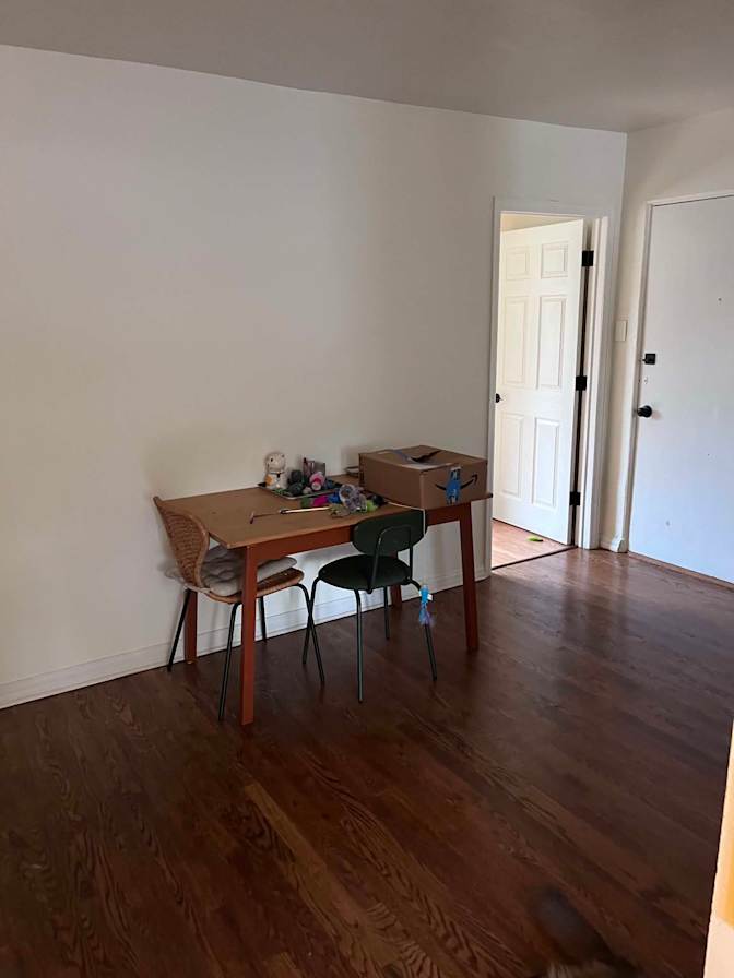 Jennifer's room