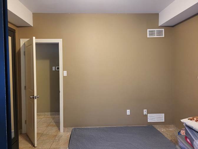 San's room