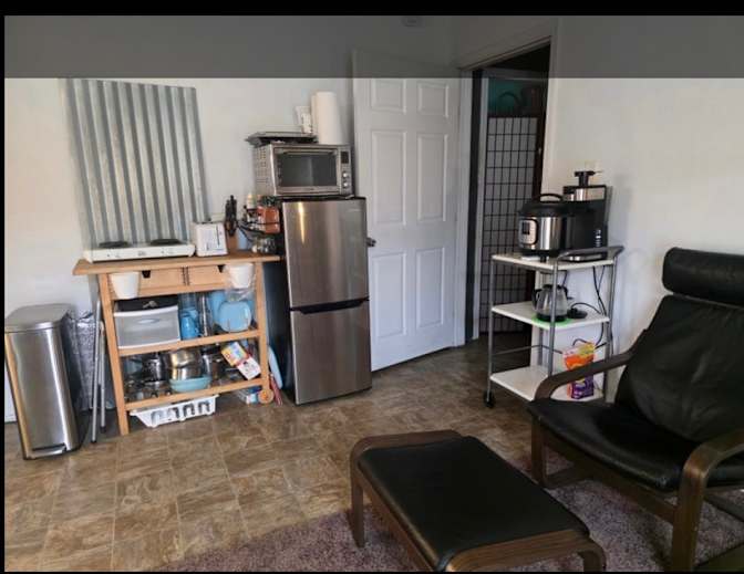 Jay L's room