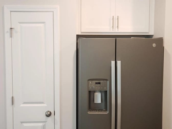 Alcove Rooms's room