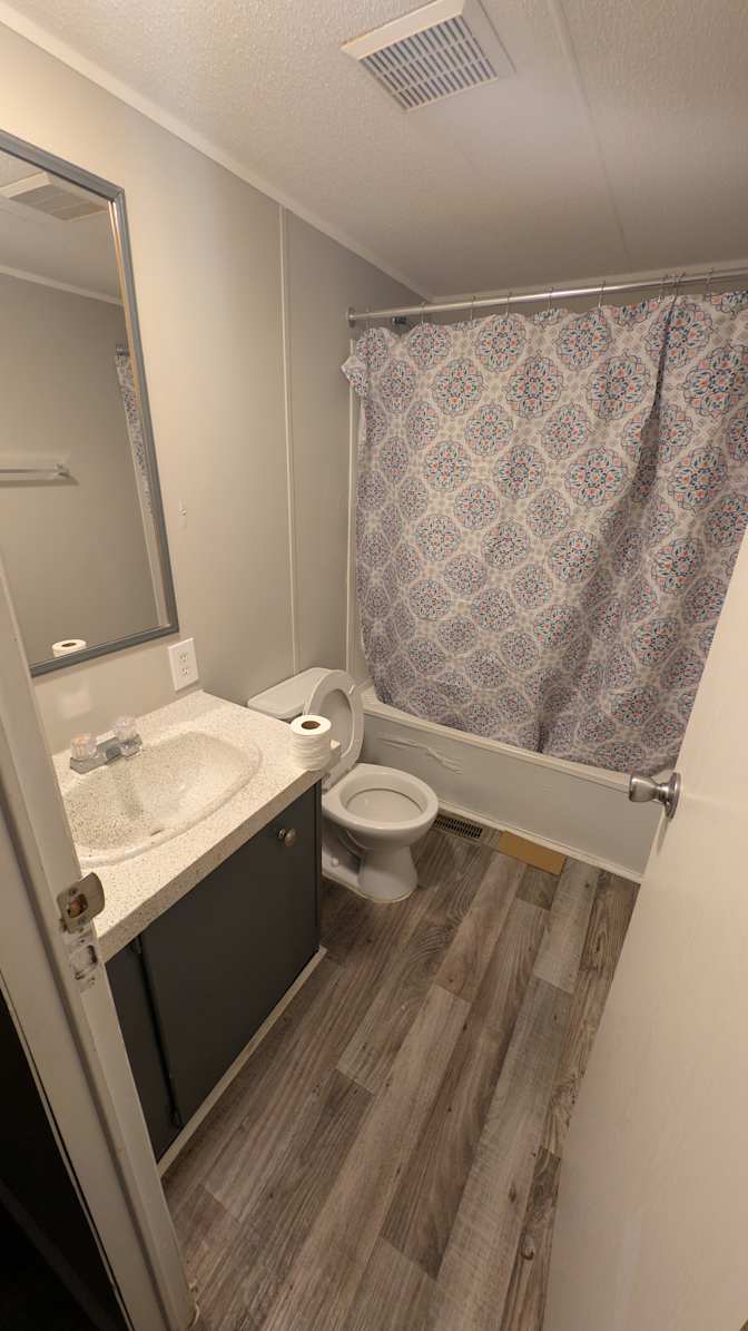Jeremy Michael Thomason's room