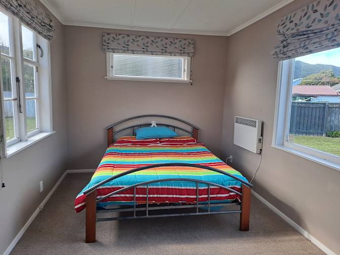 Linda's room