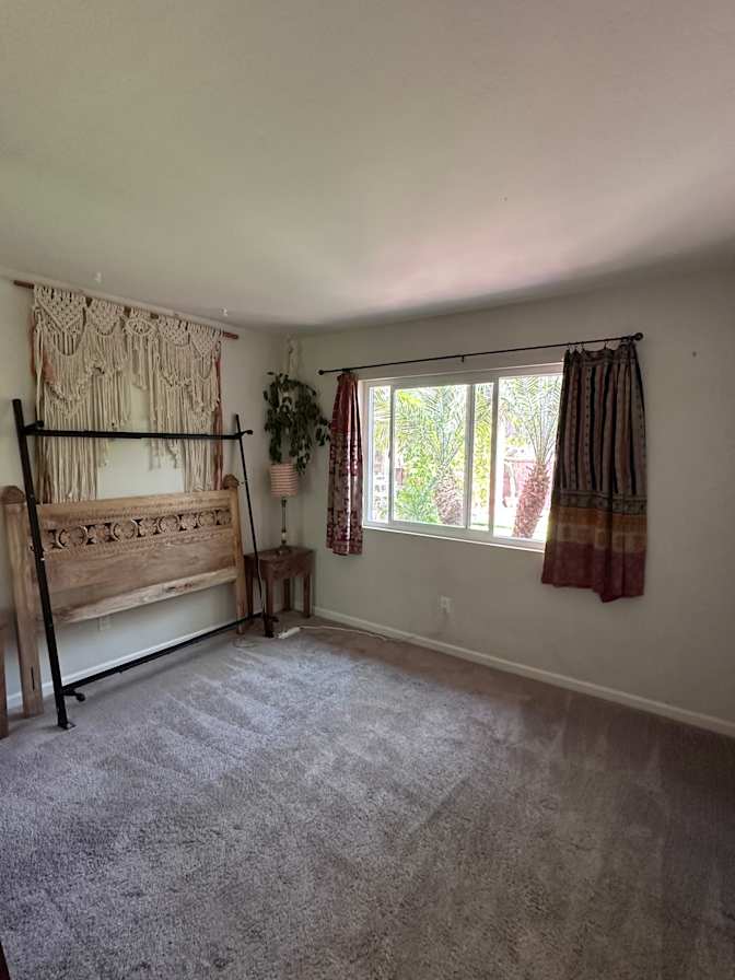 Kelly's room
