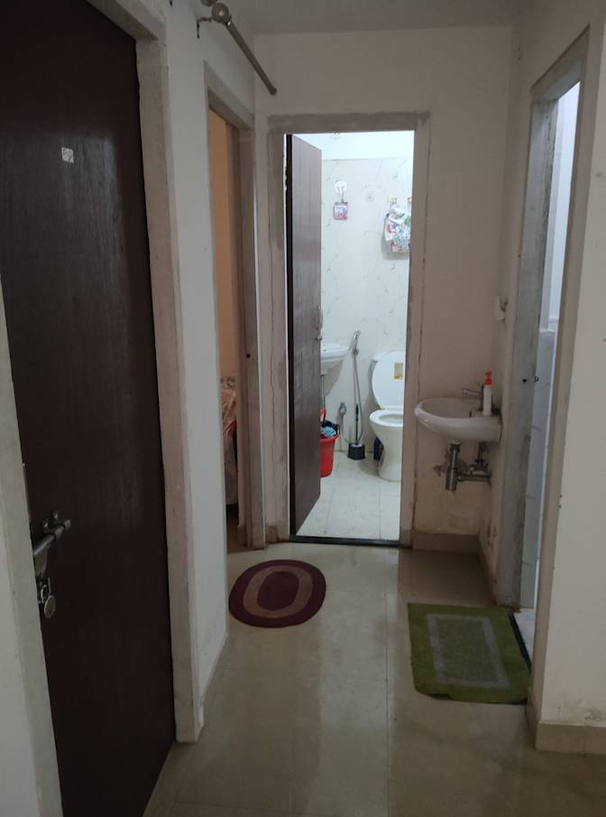 Jisnu's room