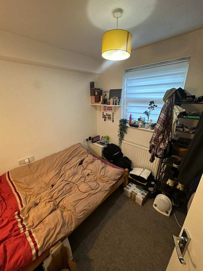 Kyle's room