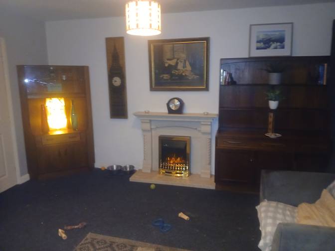Graham Hurley's room