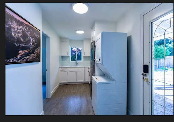 Sunny's room