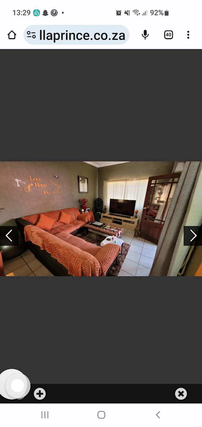 Vicky's room