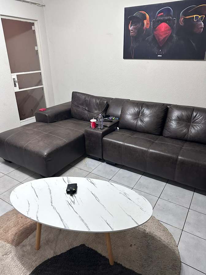 Dumisani Mukhawane's room