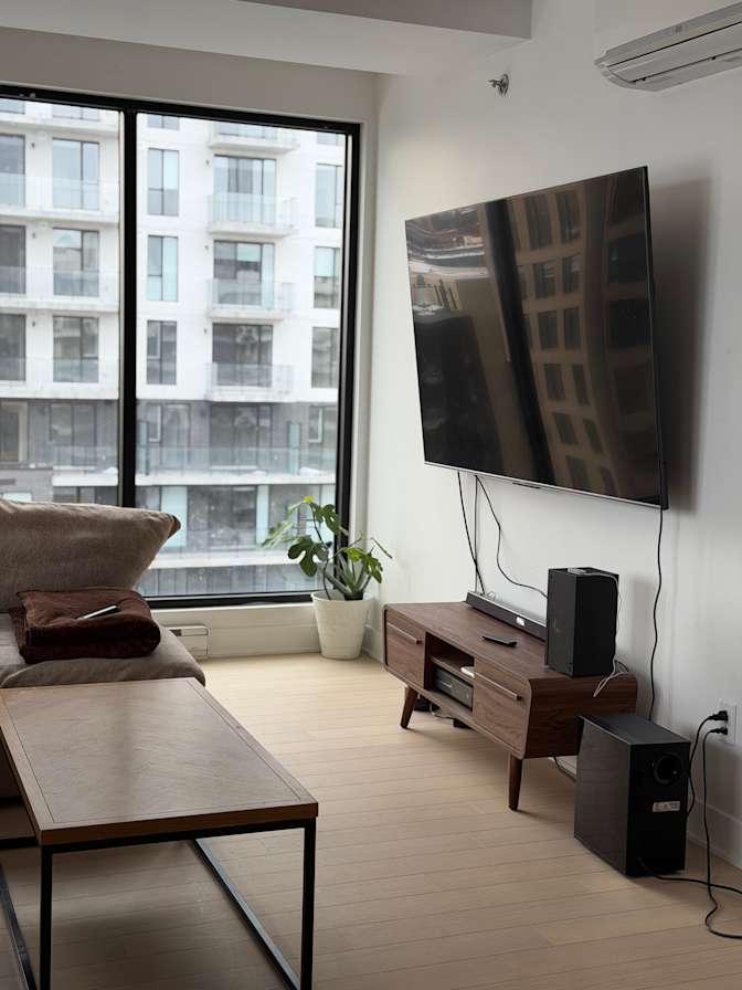 Samuel's room
