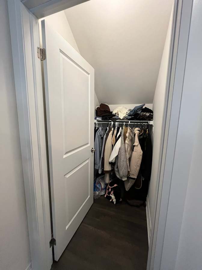 Xiao Xia Zhang's room