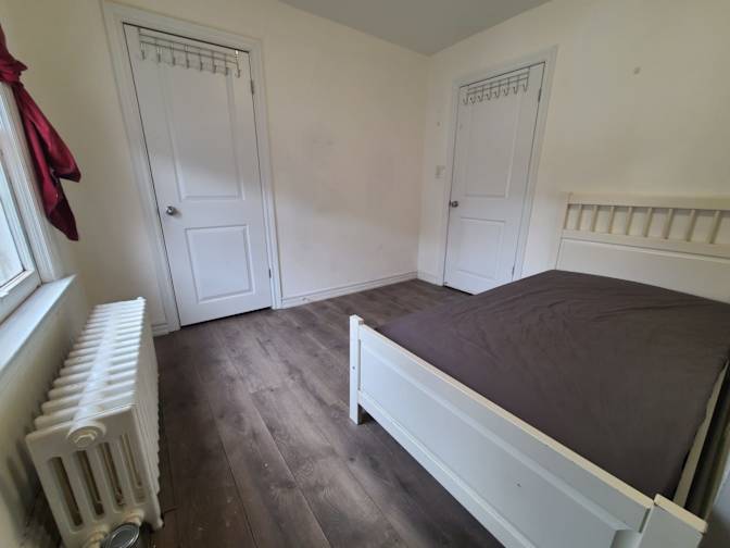 Kent's room