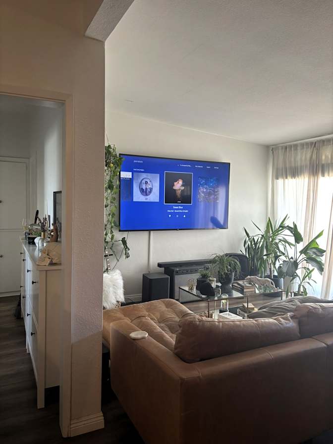 Laura's room