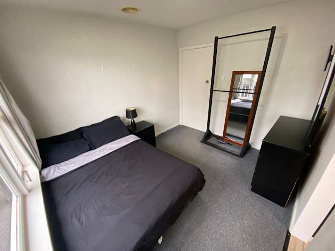 Alejandro Cruz's room