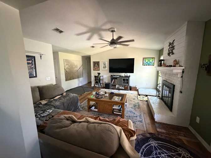 Michael Katte's room