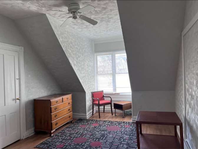 Sophie's room