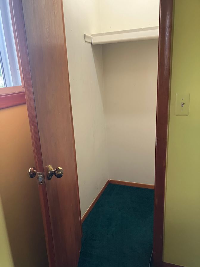 Jennie's room
