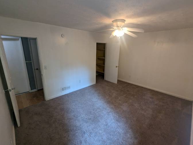 Manni's room