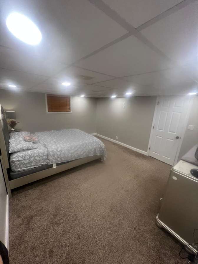 AFROZ AHMED's room