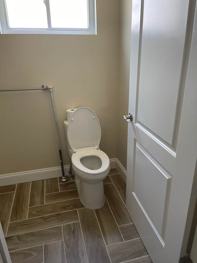 ROOMS IN NORTH BETHESDA MD.'s room