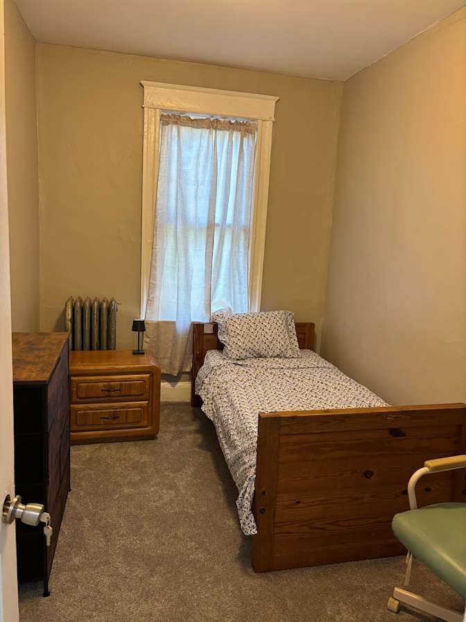 PadSplit's room
